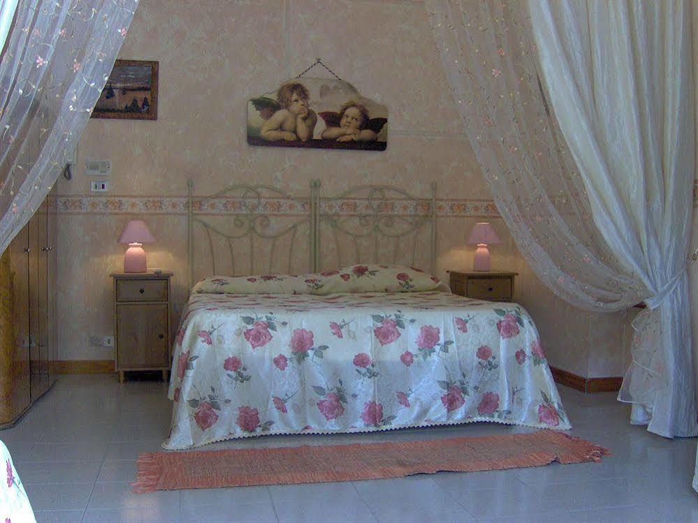 Bed & Breakfast Santa Fara Bari Exterior foto